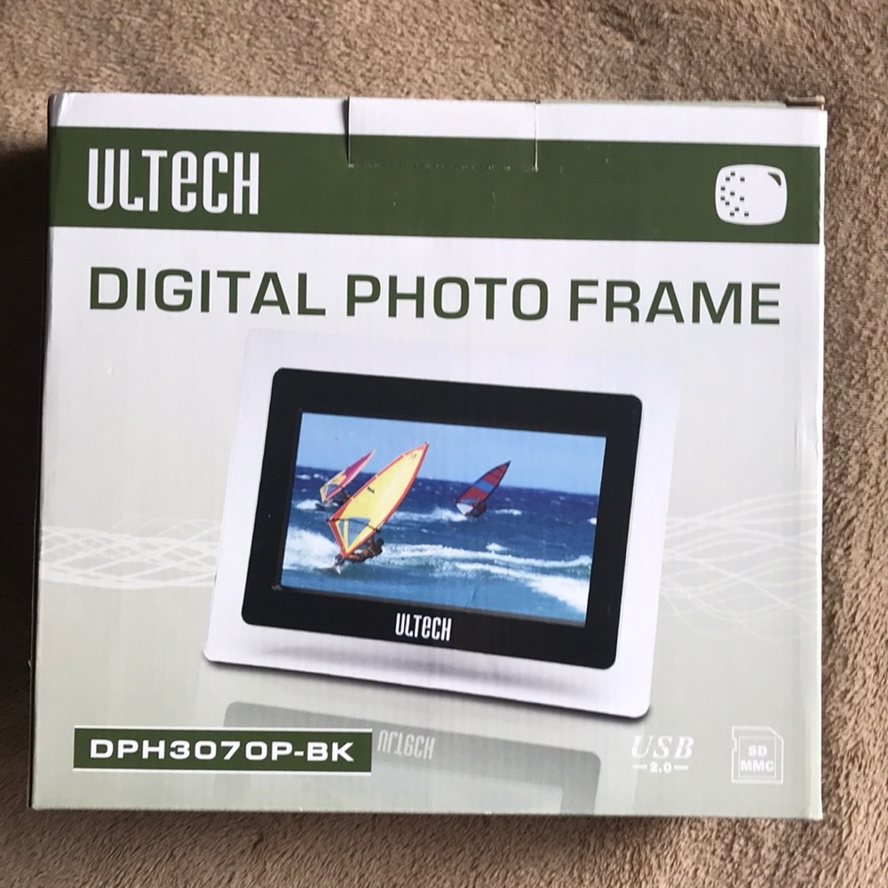 NEW Digital Photo Frame